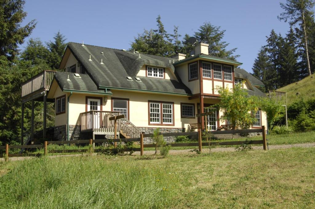 Ye Olde Danish Inn Ferndale Exterior photo